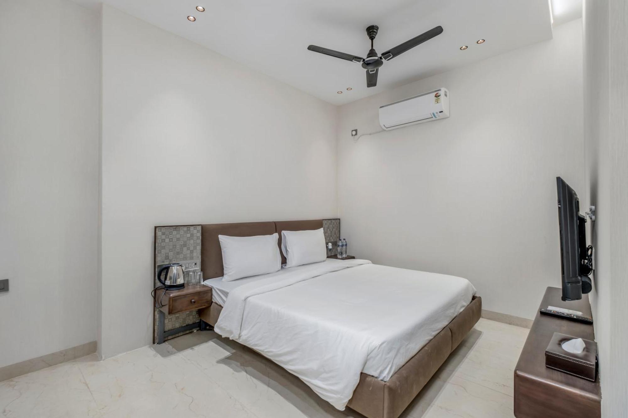 Hari Om Residency 800 Meters From Ram Mandir Ayodhya Hotel Kültér fotó