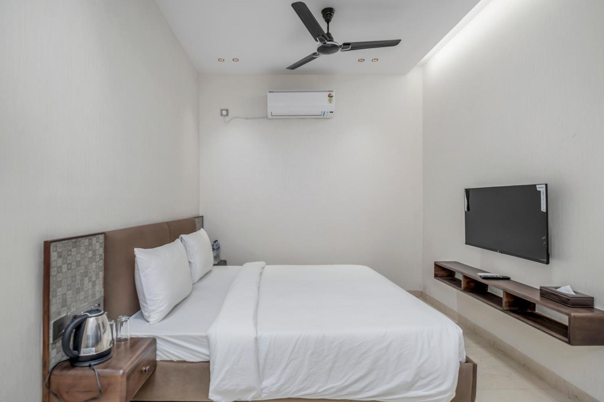 Hari Om Residency 800 Meters From Ram Mandir Ayodhya Hotel Kültér fotó
